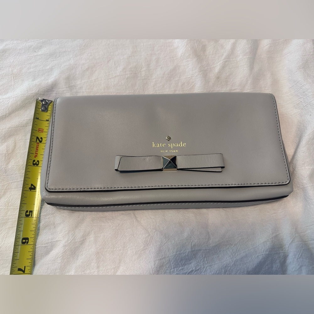 Kate Spade Gray Leather Bow Wallet / Clutch - Picture 2 of 7